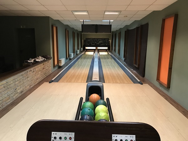 bowling castrum